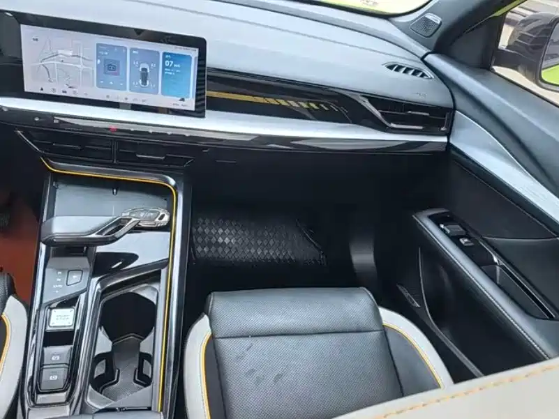MG 5 2022 1.5T Luxury
