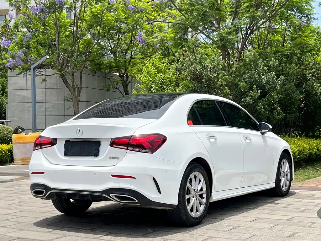 Mercedes-Benz A-Class A 2021 A 200 L Sport Fashion