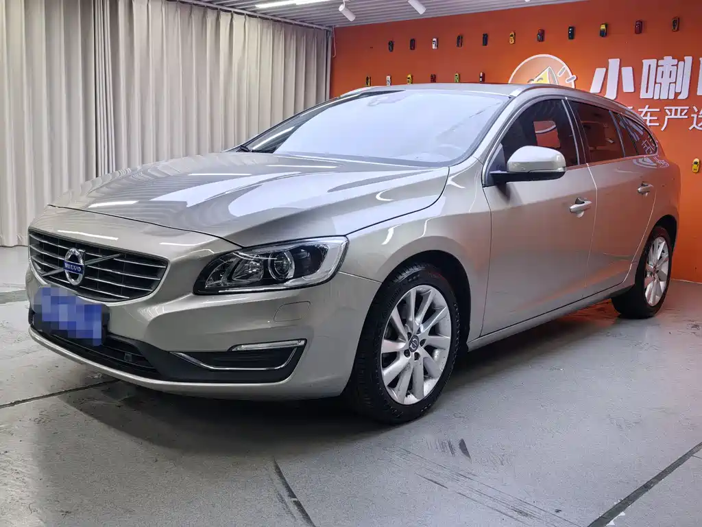 Volvo V60 2016
