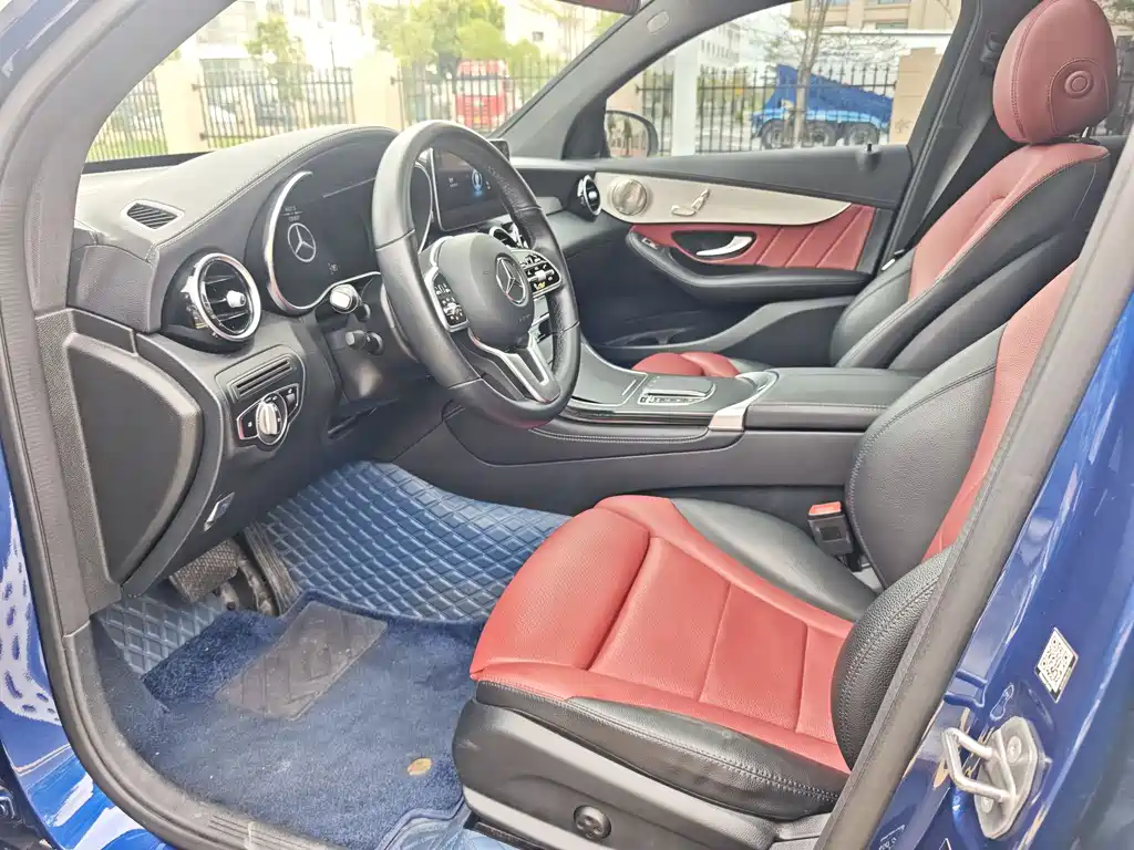 Mercedes-Benz GLC Coupe GLC 260 4MATIC Coupe SUV, фото 4