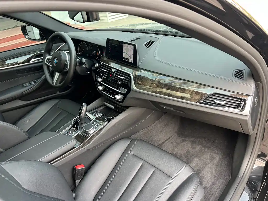 BMW 5 Series 5 2018 525Li M Sport