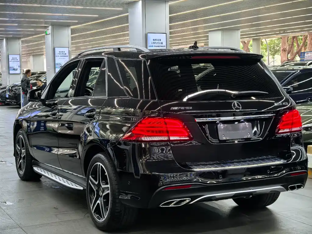 MERCEDES-BENZ GLE AMG