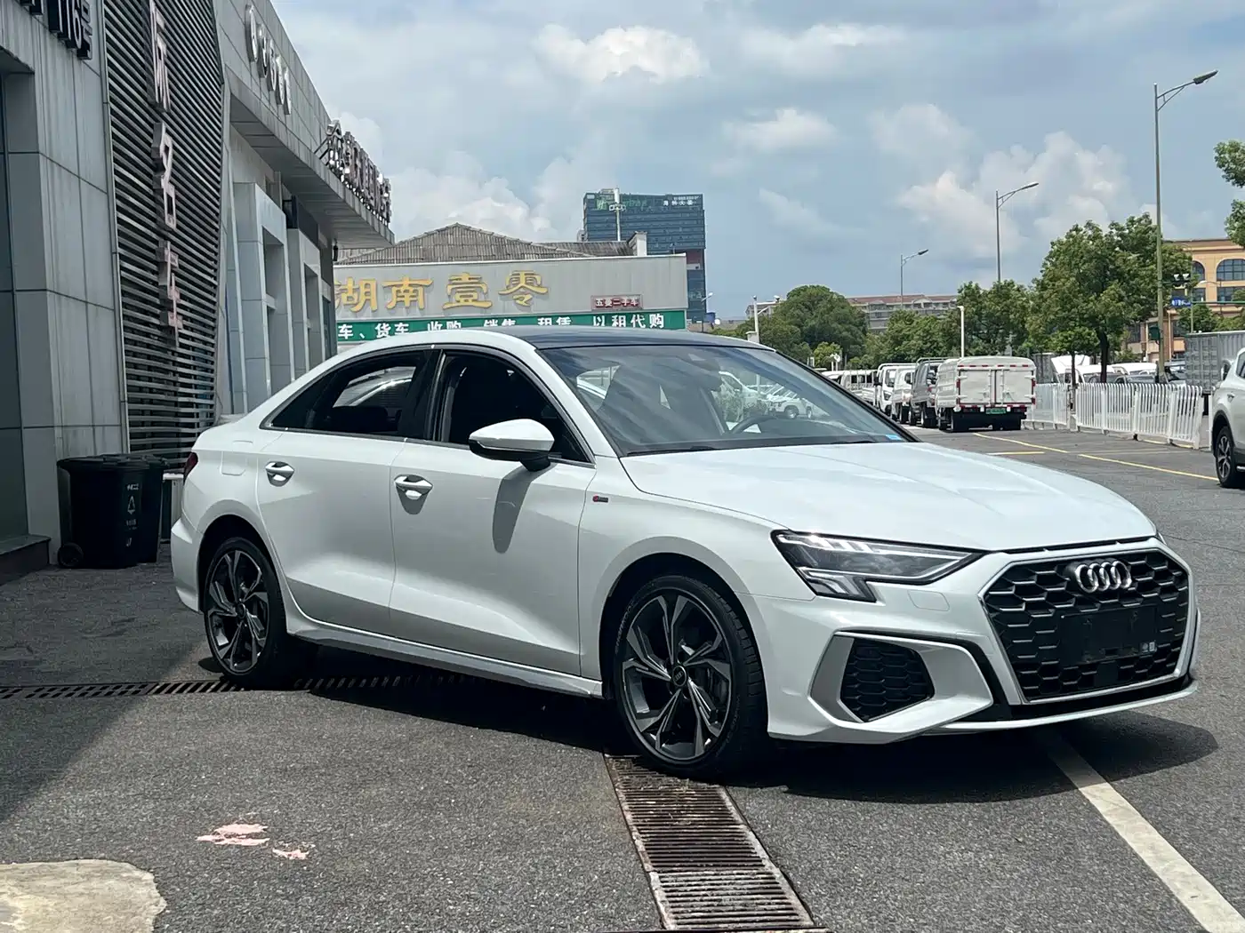 奥迪A3 2023款 A3L Limousine 35 TFSI 豪华运动型 2023