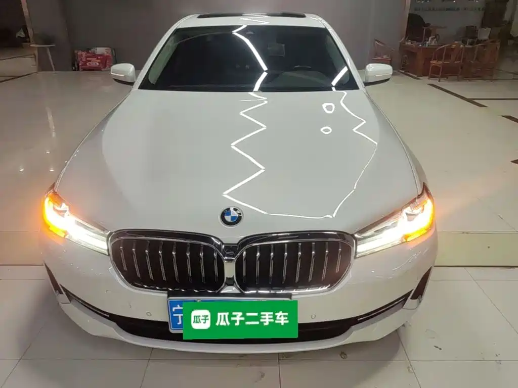 BMW 5 Series 5 2022 525Li Luxury