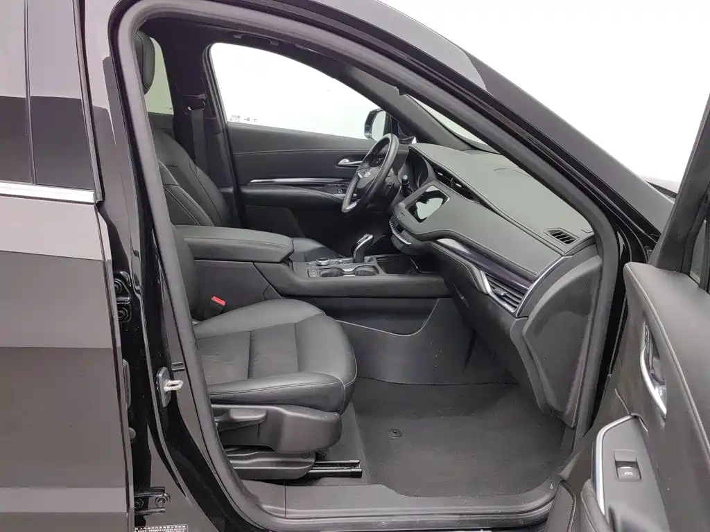 Cadillac XT4 — миниатюра 23