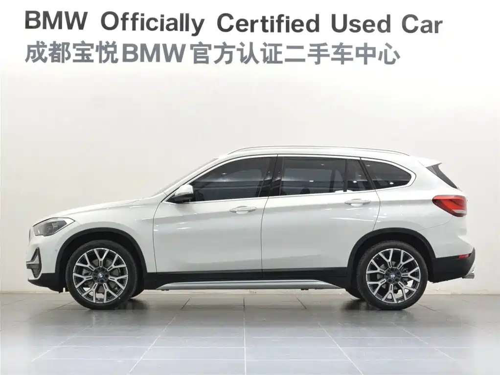BMW X1 2021 xDrive25Li Premium