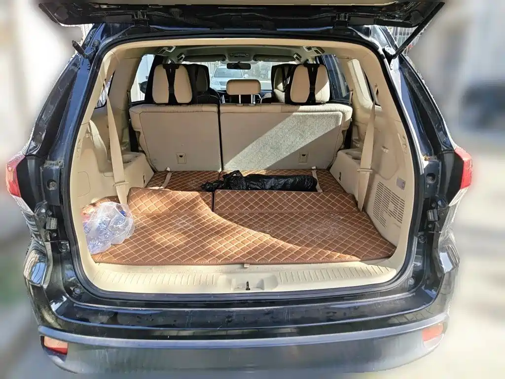 Toyota Highlander — миниатюра 15