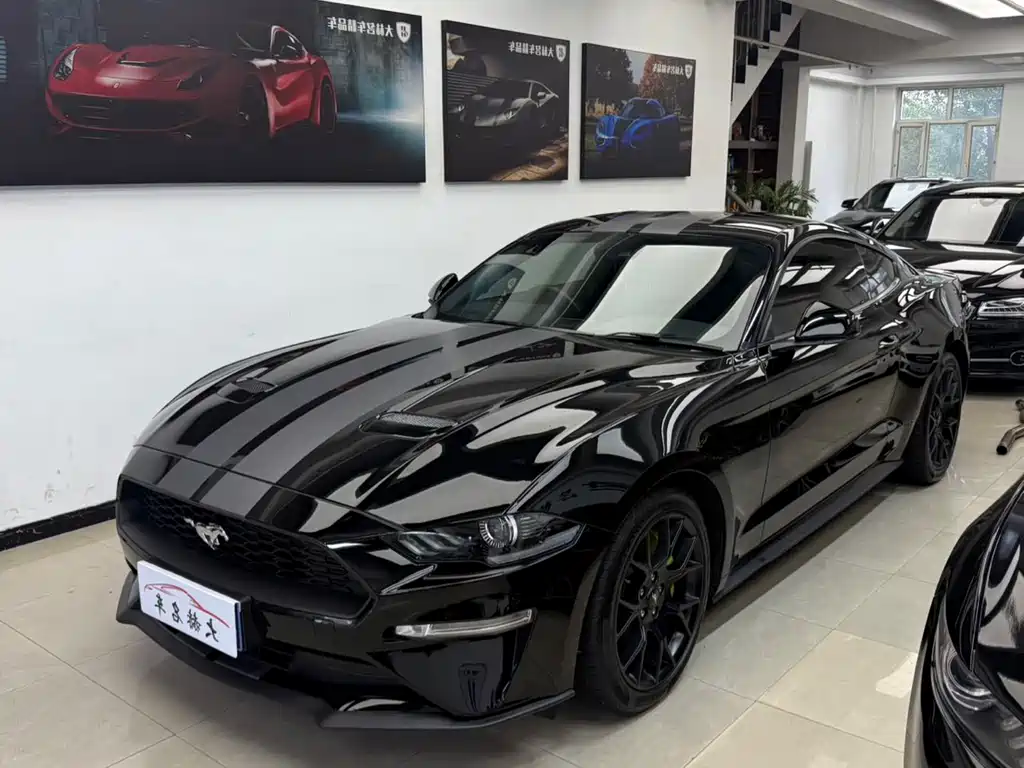 Ford Mustang 2020 2.3L EcoBoost