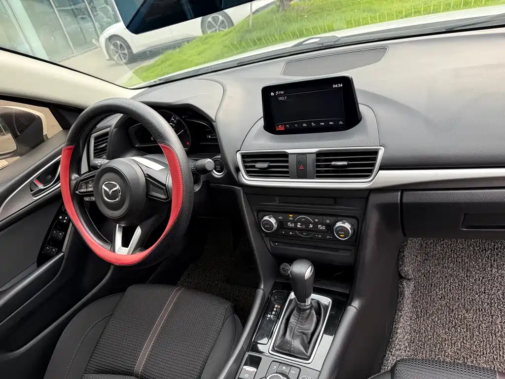 Mazda Mazda3 — фотографии объявления, Фото 17