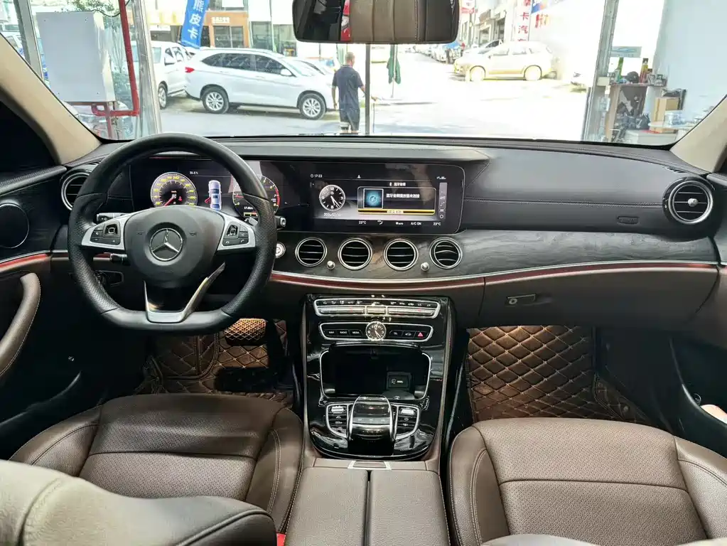 Mercedes-Benz E-Class E 2017 E 300 L Sport Luxury