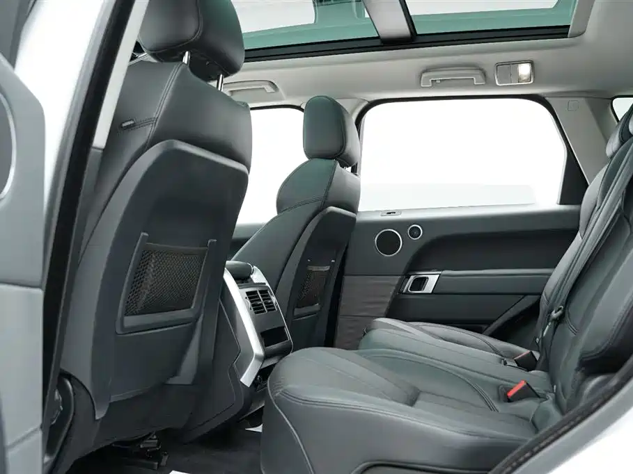 Land Rover Range Rover Sport 2015 3.0T