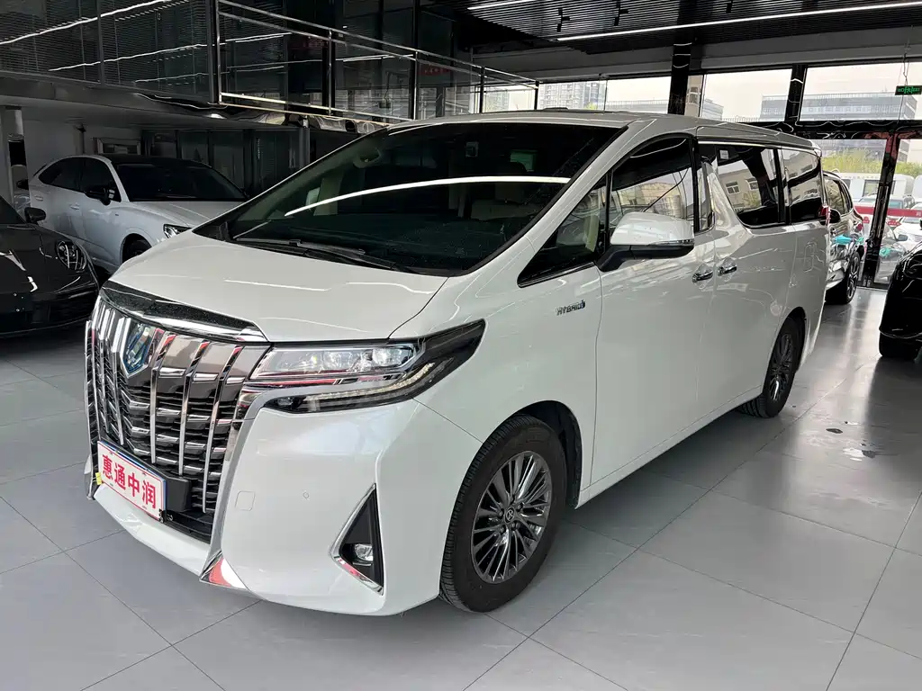 Toyota Alphard 2021