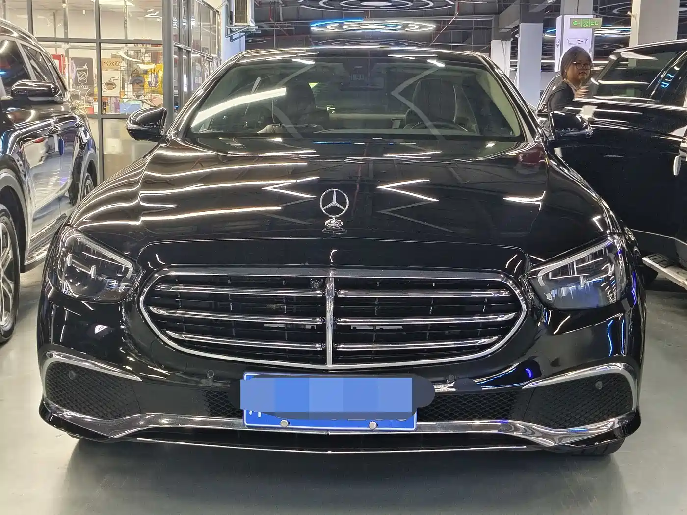Mercedes-Benz E-Class 2022 Черный из Китая, фото 5