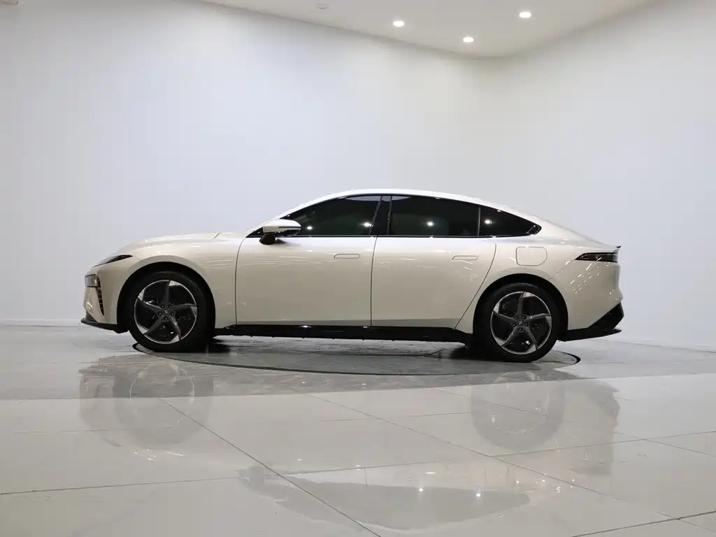 Dongfeng eπ007 2024 620Pro