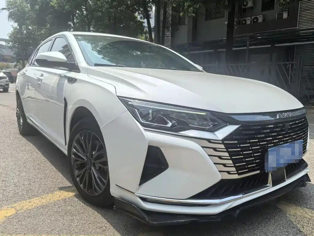 Dongfeng Aeolus Yixuan Max MAX 2021 1.5T