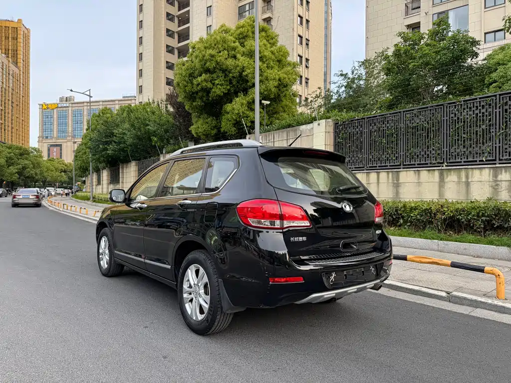 Haval H6 2011 2.0L MT Elite