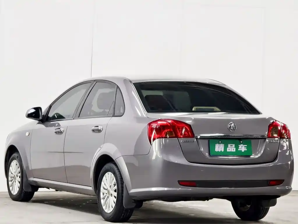 Buick Excelle 2015 1.5L AT