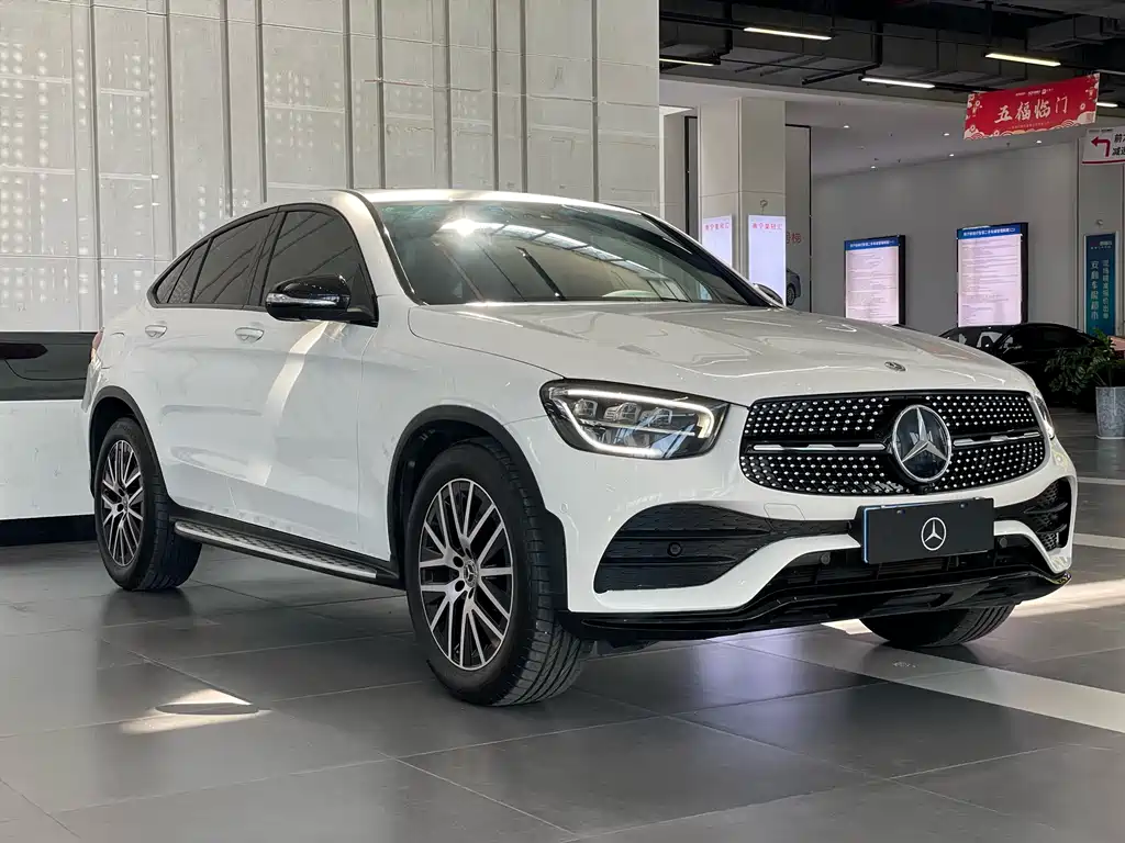 Mercedes-Benz GLC 2020 GLC 300 4MATIC SUV