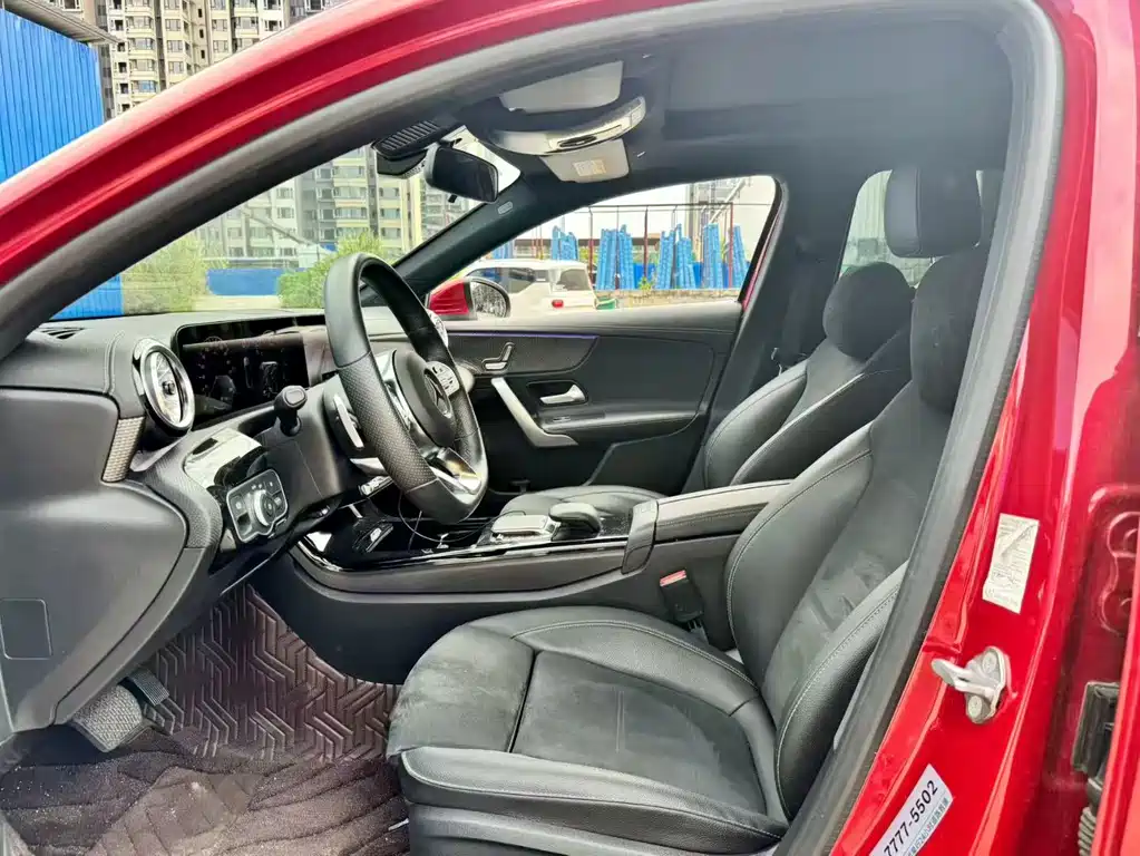 MERCEDES-BENZ A CLASS