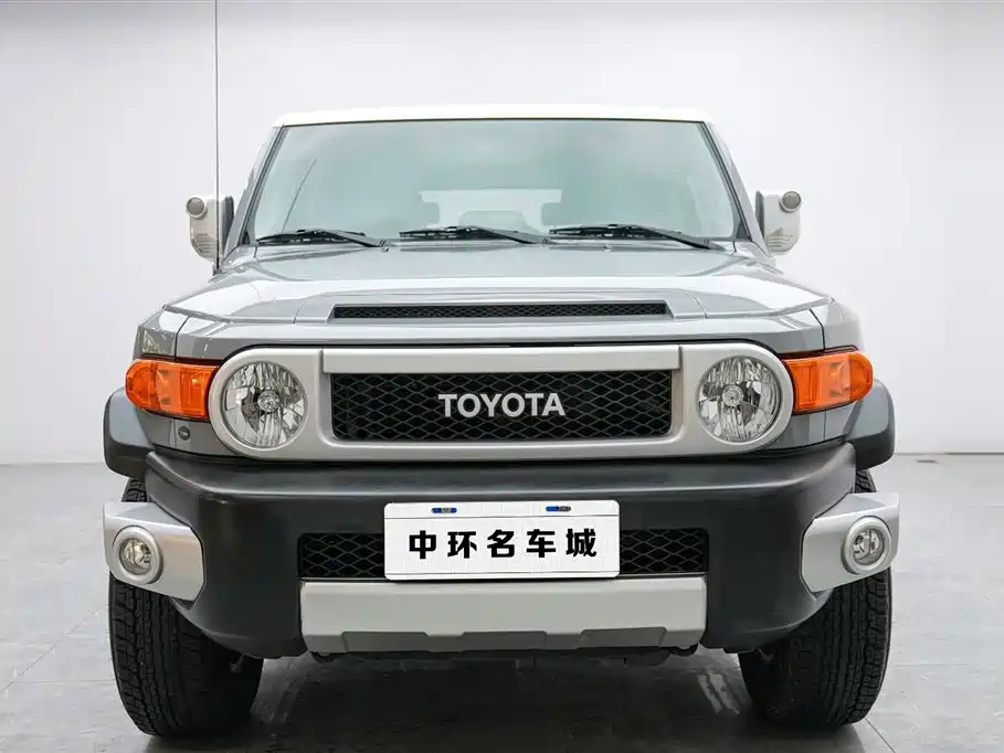 Toyota FJ Cruiser FJ 2019 4.0L AT