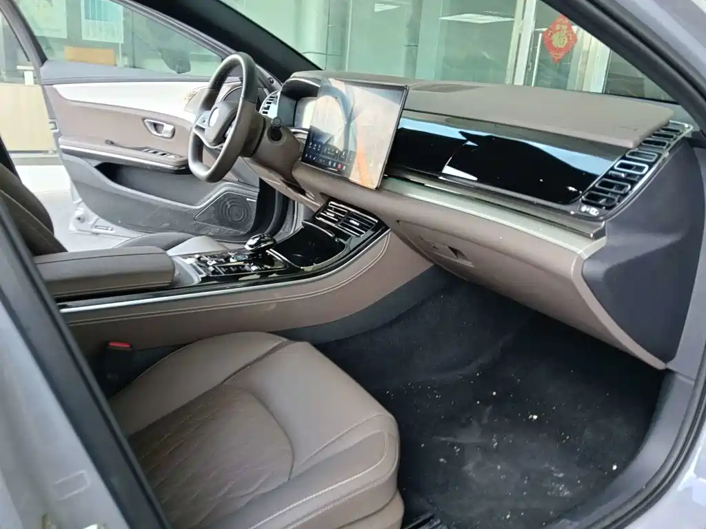 BYD Han 2025 DM-i 125KM Smart Drive
