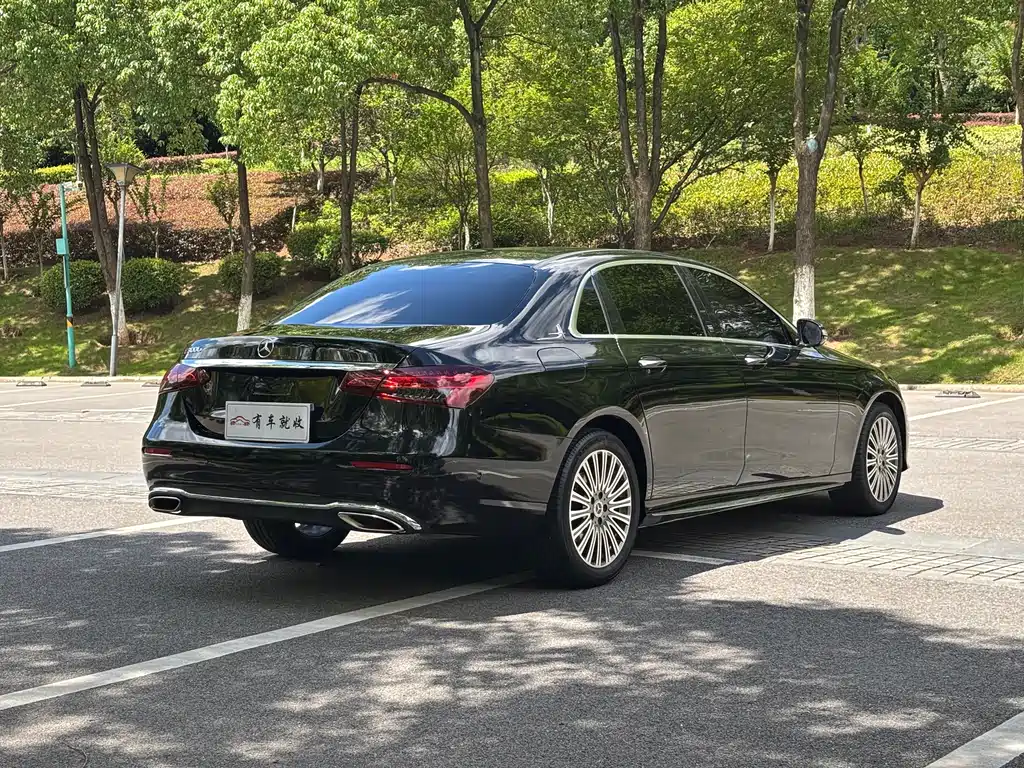 Mercedes-Benz E-Class E 2019 E 200 L Sport 4MATIC