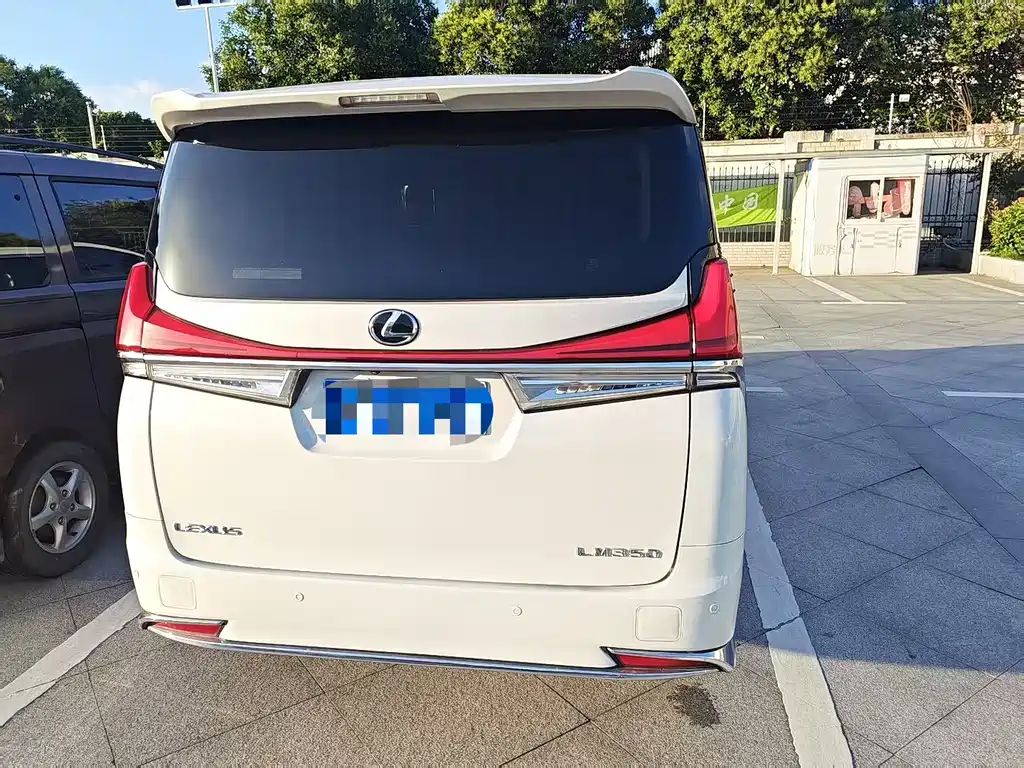 Toyota Alphard 2015 3.5L Luxury