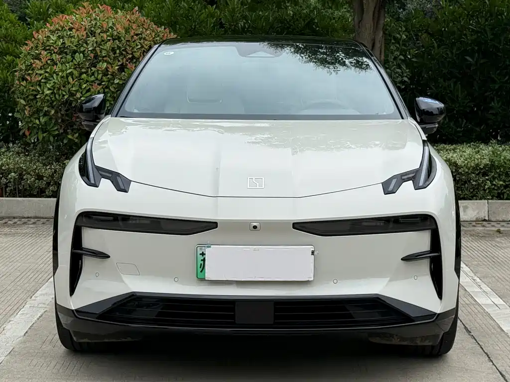 Zeekr X 2025 мест