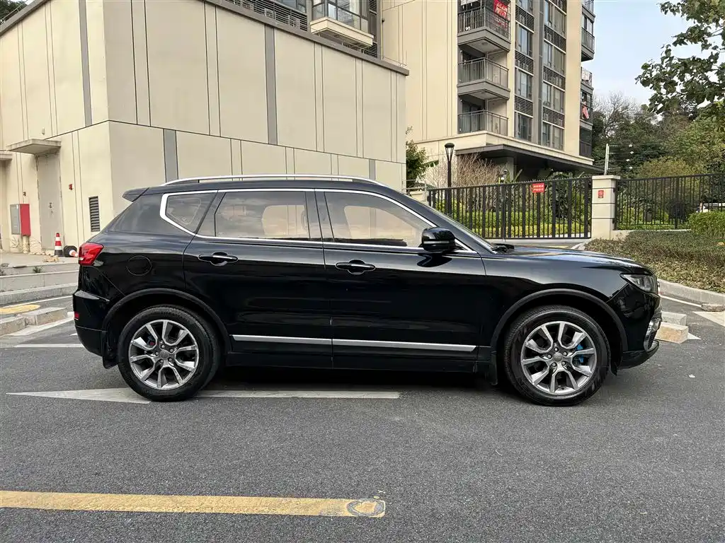 HAVAL H7