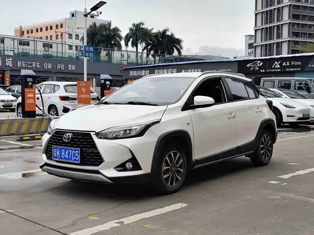 toyota yaris-l-zhixuan