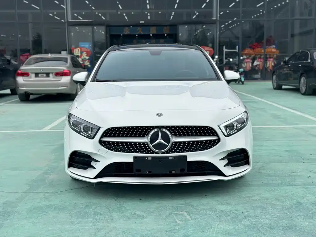 MERCEDES-BENZ A CLASS