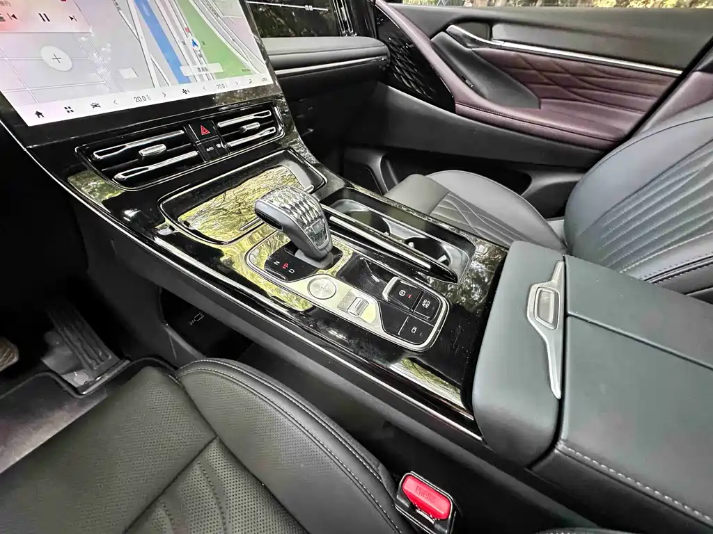 GAC Motor Trumpchi M8 — миниатюра 9