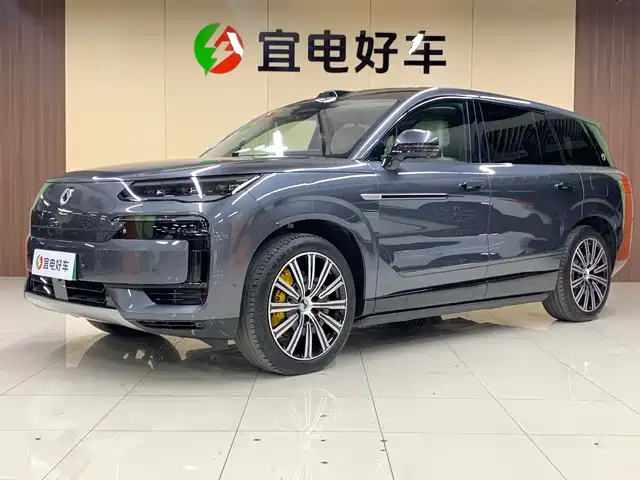 2025 Denza N9