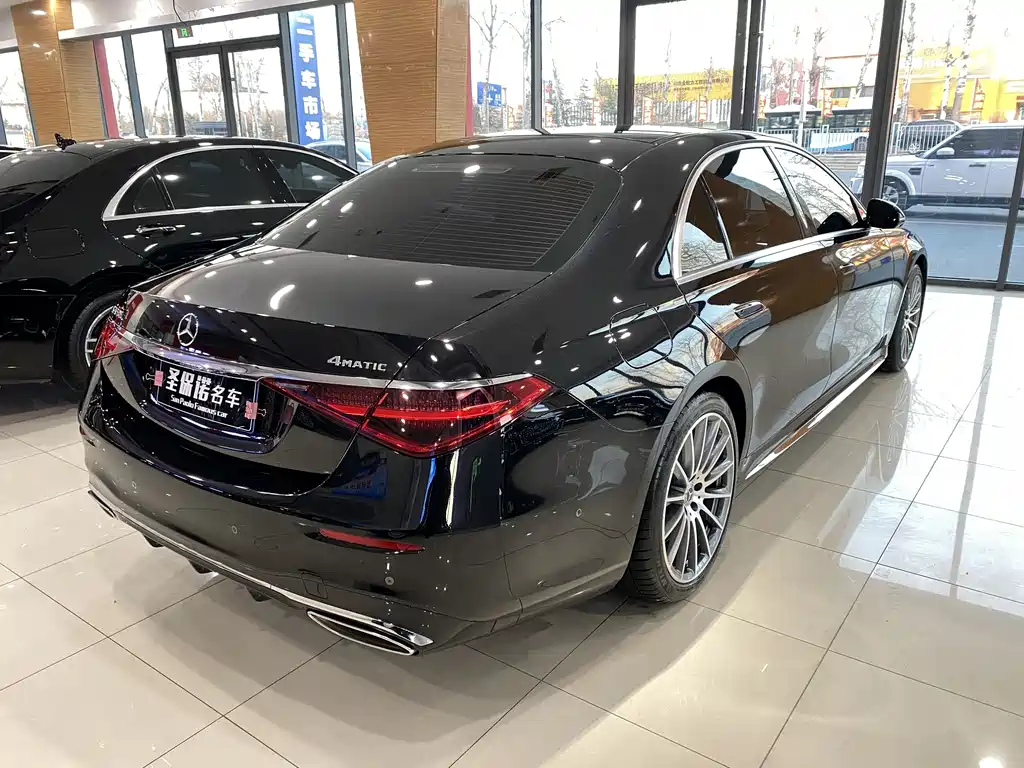 MERCEDES-BENZ S CLASS