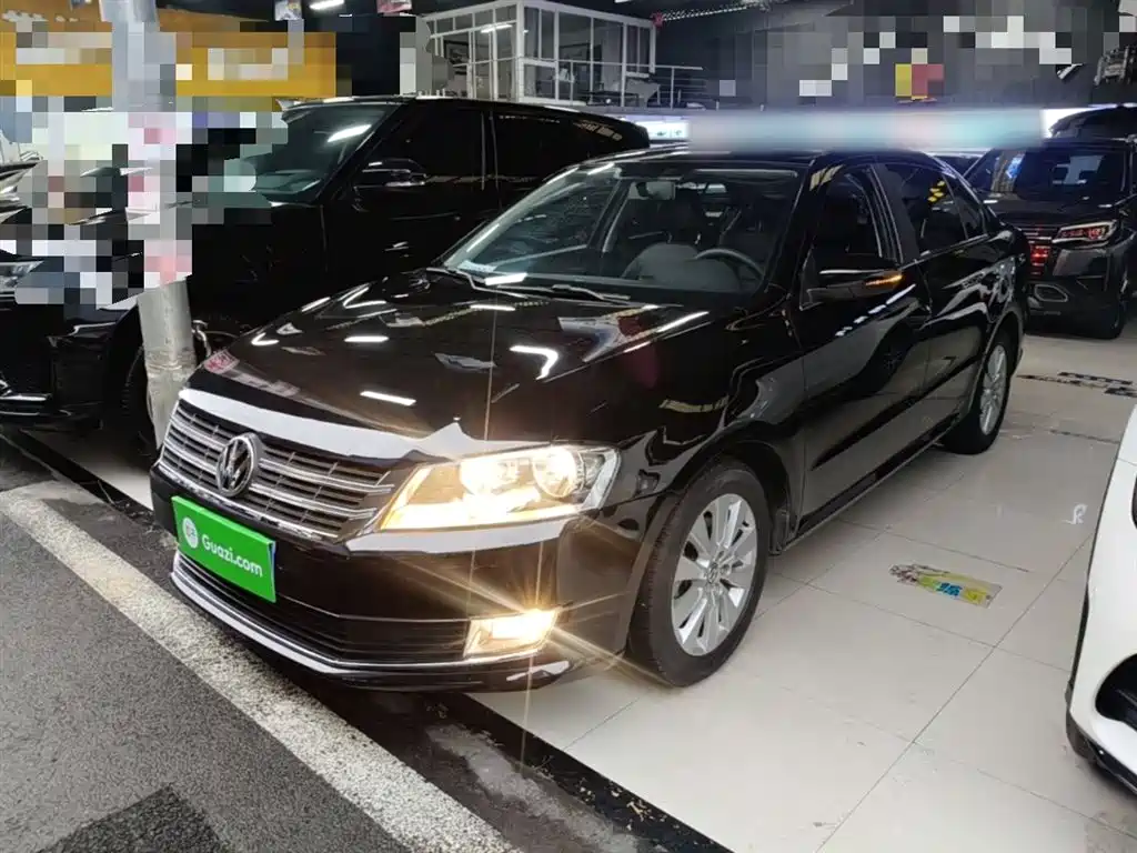 Volkswagen Lavida 2014