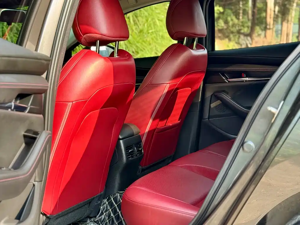 Mazda 3 Axela — миниатюра 8