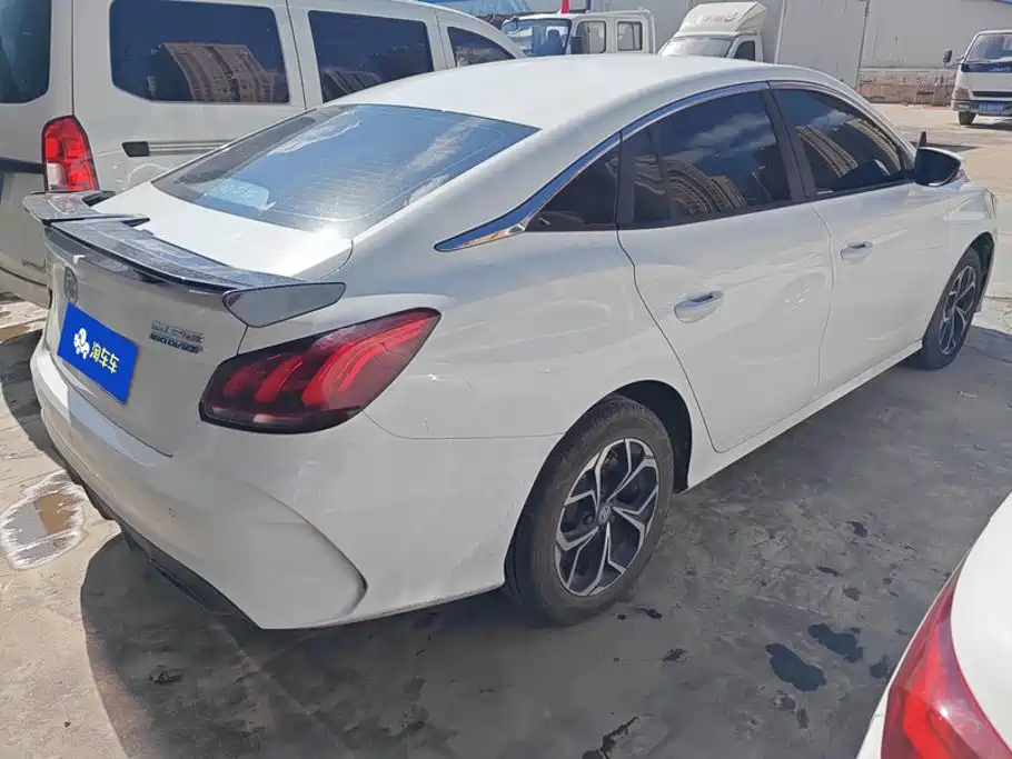 MG MG5 — миниатюра 3