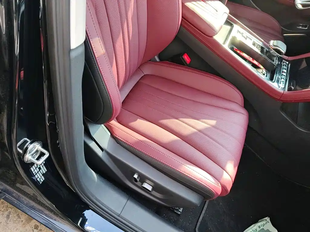 Hongqi Hongqi H5 — миниатюра 25