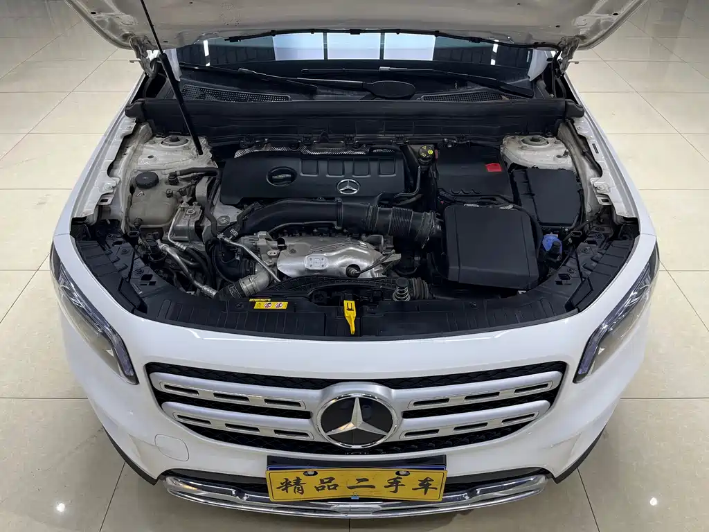 Mercedes-Benz GLB — миниатюра 16