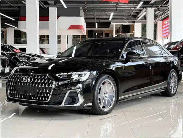 Audi A 8 2023 A 8 L 55 TFSI quattro Flagship — фото 1
