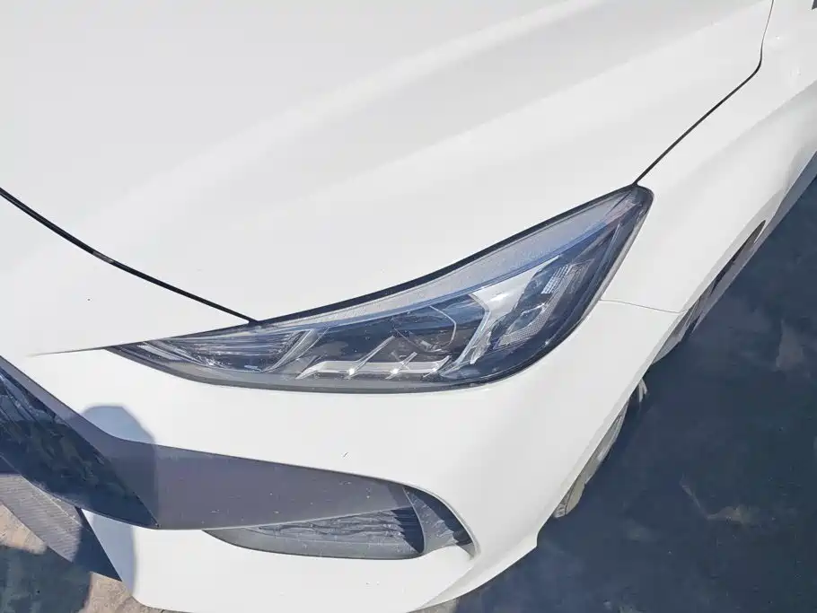 MG MG5 — миниатюра 5