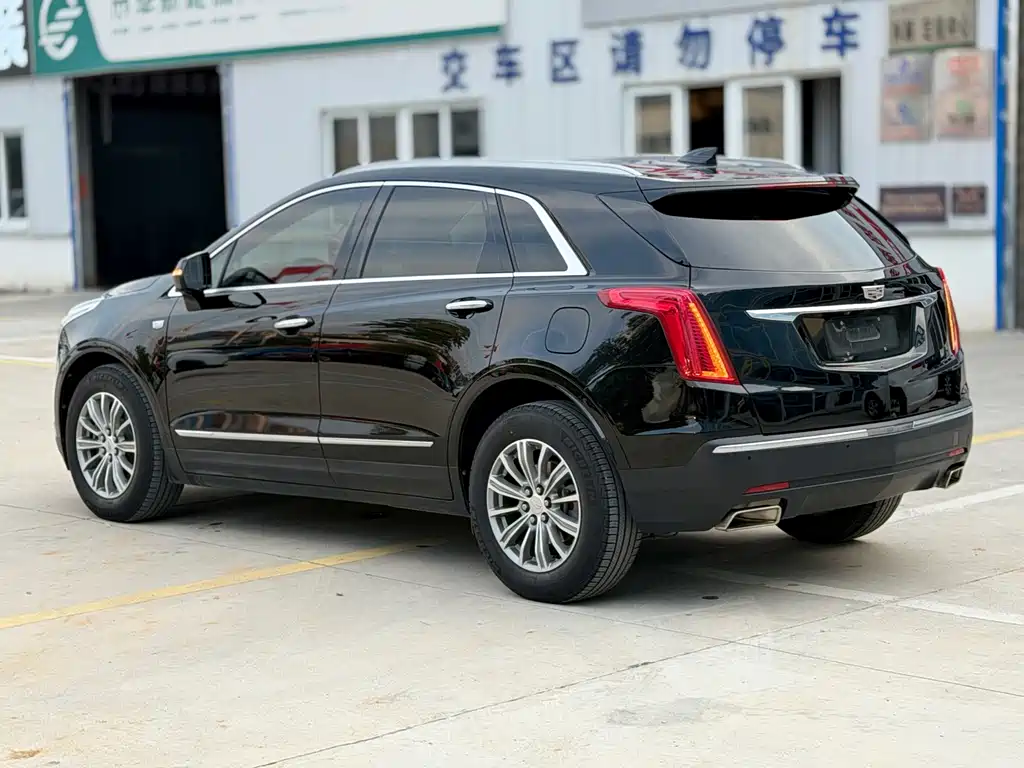 Cadillac XT5 — миниатюра 5
