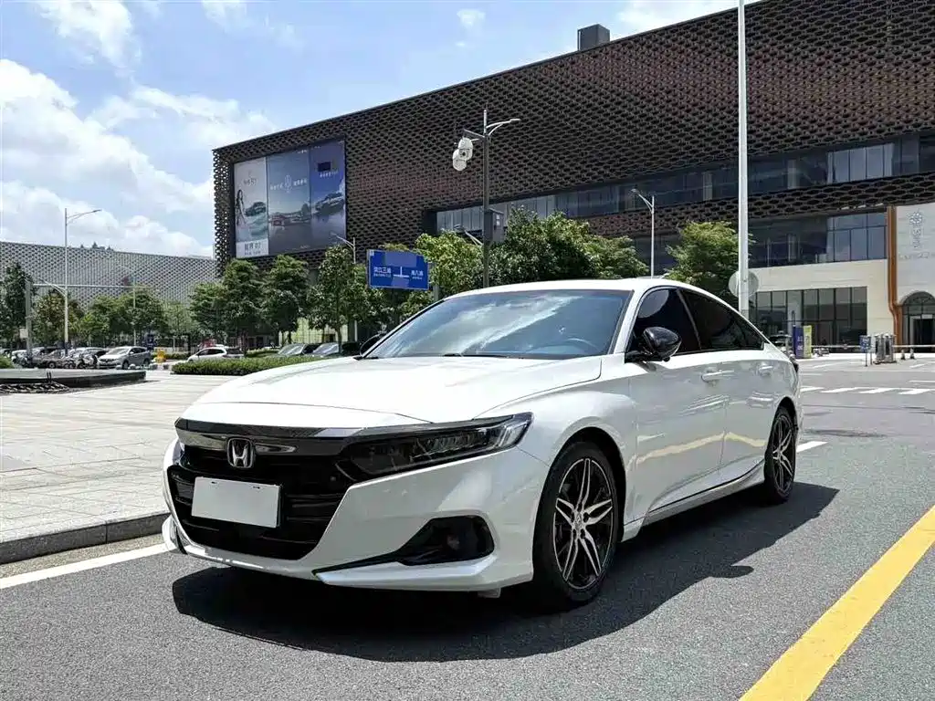 Купить Honda Accord