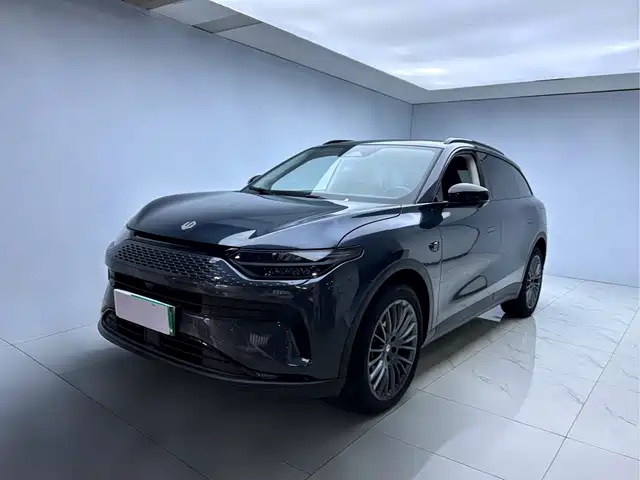 ZERO-RUNNING CAR ZERO RUN C11 2024