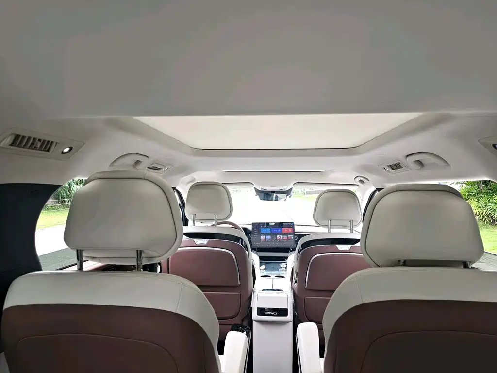 BYD Xia — миниатюра 7