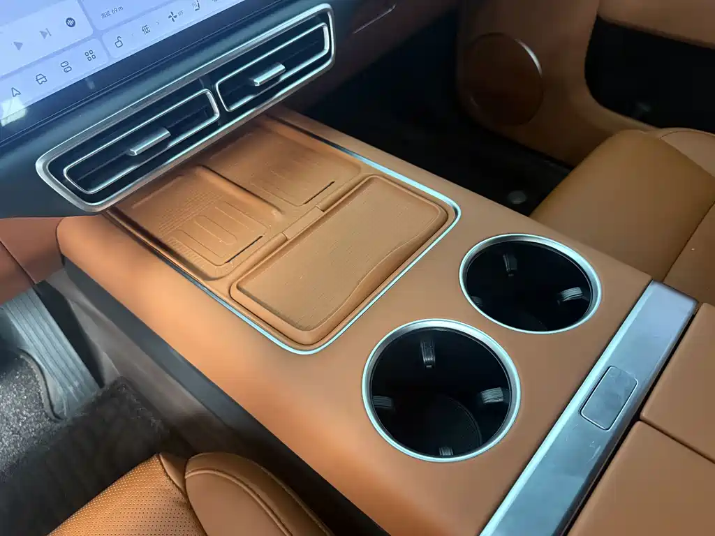 Li Auto Li L7 — миниатюра 8