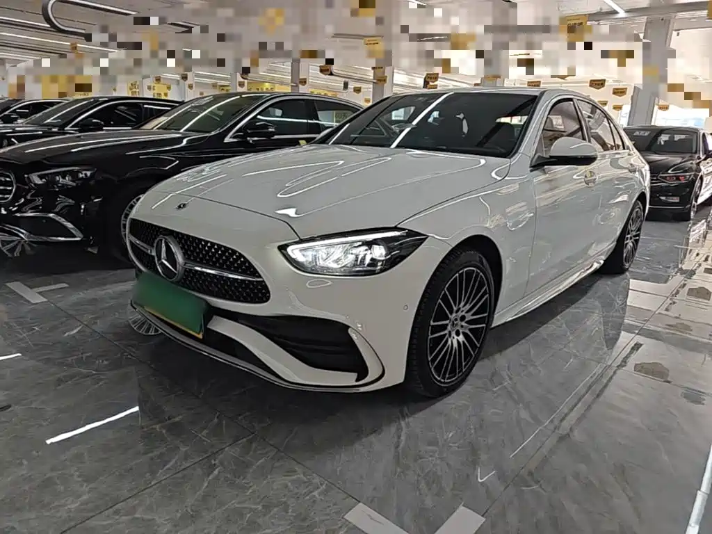 Mercedes-Benz C-Class — миниатюра 2