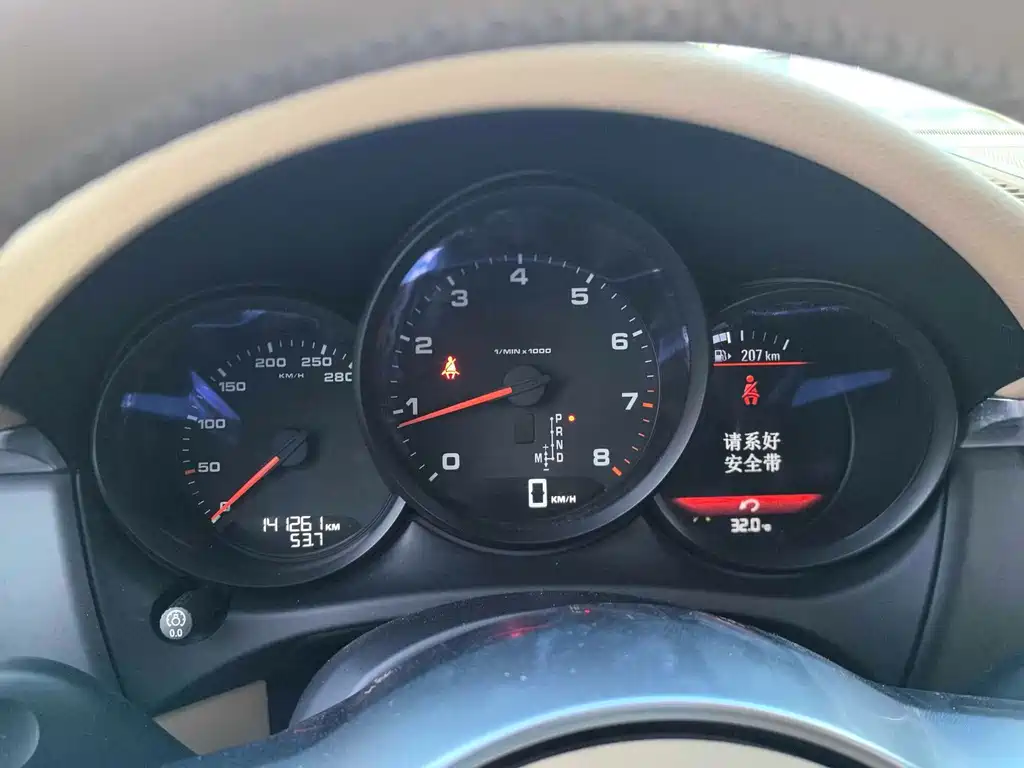 Porsche Macan — миниатюра 6