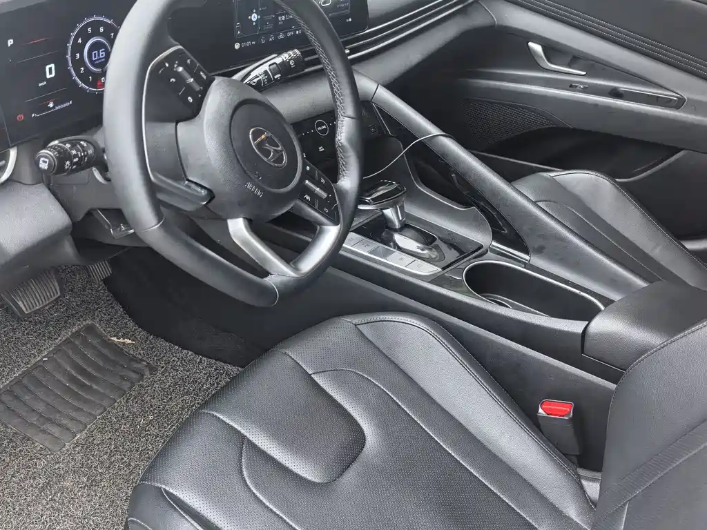 Hyundai Elantra 2022 1.5L CVT GLS Lead