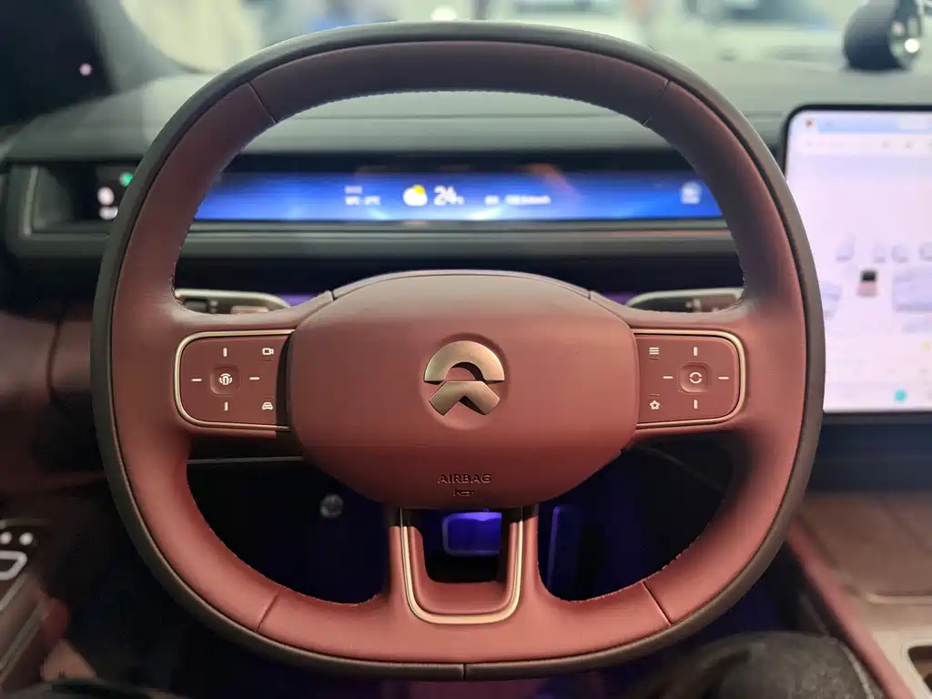 NIO ES8 — миниатюра 13